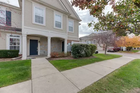 6200 Addington Dr, Commerce, MI 48390