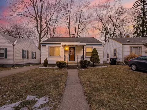 20427 Delaware Ave, Redford, MI 48240