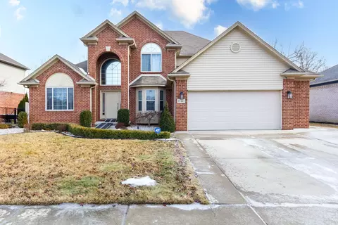 31441 Marigold Dr, Brownstown, MI 48173