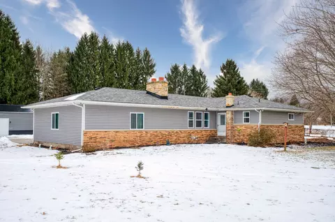 5217 Bull Run Rd, Iosco, MI 48137