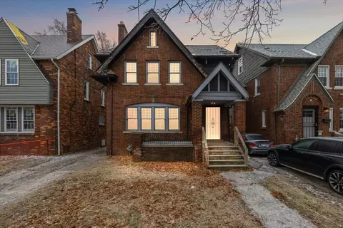 16541 Parkside St, Detroit, MI 48221