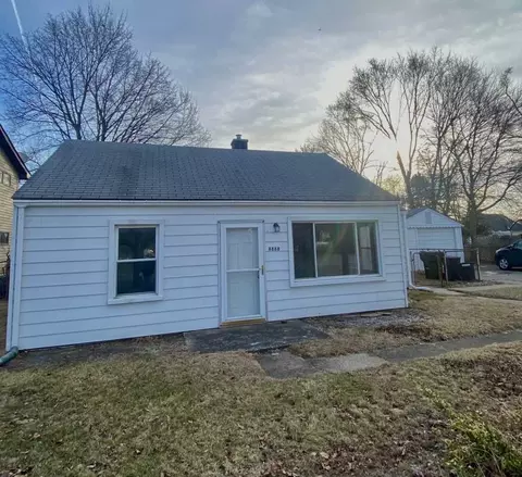 8888 N Sheldon Rd, Plymouth, MI 48170