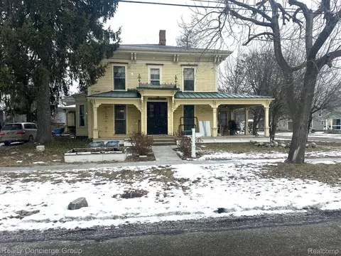 222 Summit St, Howell, MI 48843