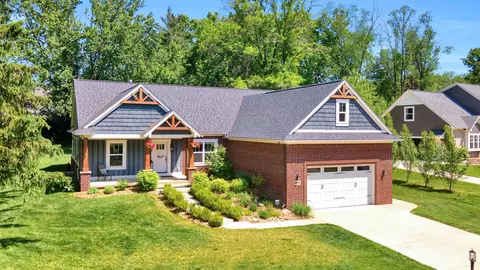 4208 Stone Meadow Ct, Commerce, MI 48382