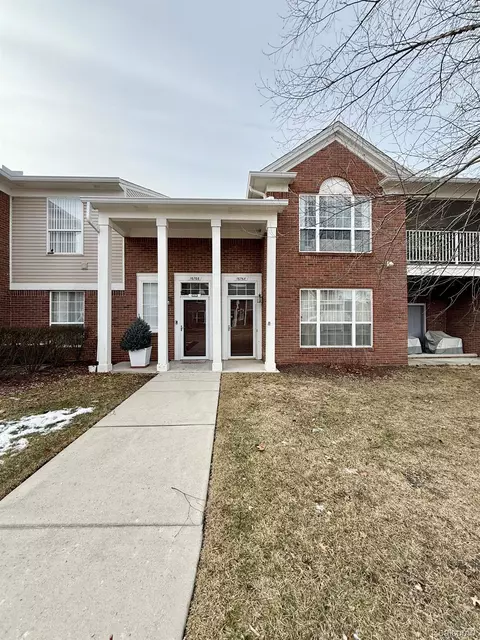 16768 Dover Dr, Northville, MI 48168