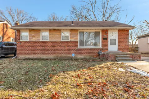 28957 Emerson St, Inkster, MI 48141
