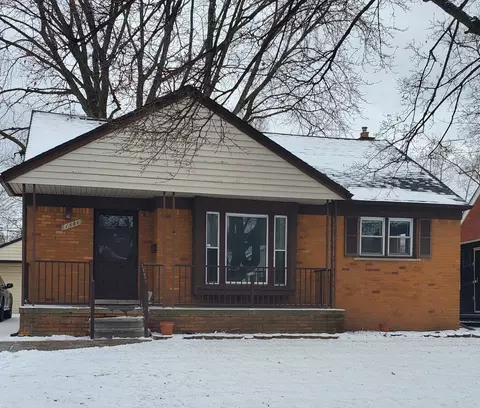 1581 Winchester Ave, Lincoln Park, MI 48146
