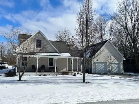 7255 Saint Clair Ave, Ira, MI 48023