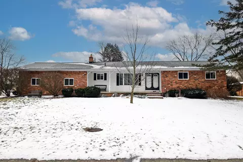 42770 Hanks Ln, Sterling Heights, MI 48314
