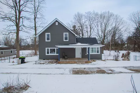 70150 Van Dyke Rd, Bruce Township, MI 48065
