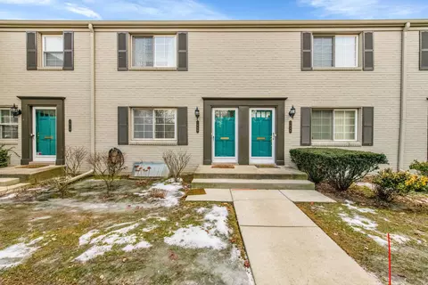 1668 Graefield Rd #64, Birmingham, MI 48009