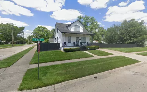 27160 Yale St, Inkster, MI 48141