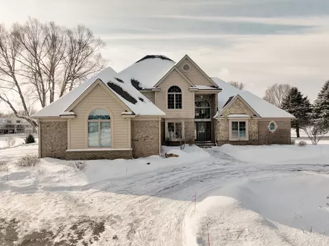 3969 Klais Dr, Orion, MI 48348