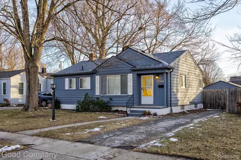 23230 Manistee St, Oak Park, MI 48237