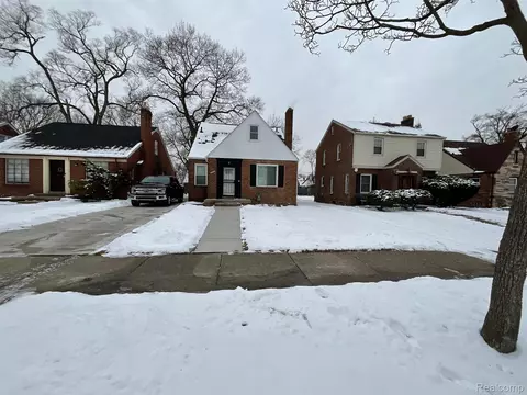 16751 Gilchrist St, Detroit, MI 48235