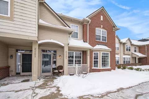 4095 Kirkway Ct, Genoa, MI 48843