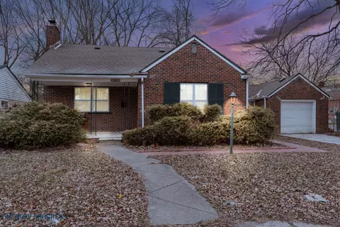 9385 Patton St, Detroit, MI 48228