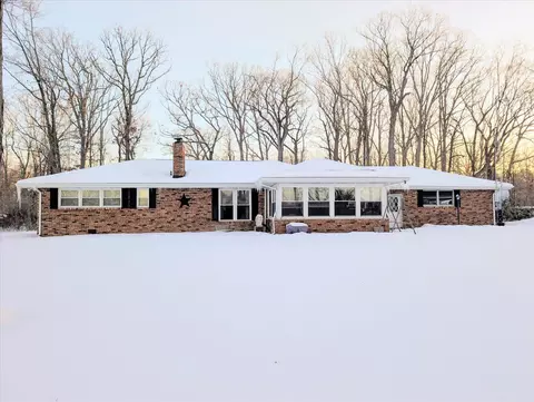 2200 S State Rd, Davison, MI 48423