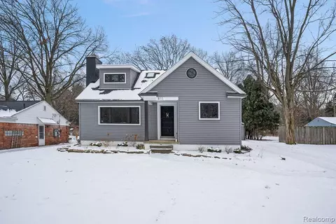 811 Mount Vernon Blvd, Royal Oak, MI 48073
