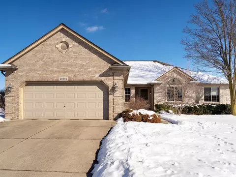 47894 Lavender, Macomb, MI 48044
