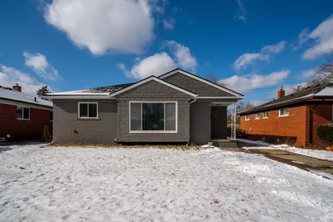 24011 Jerome St, Oak Park, MI 48237