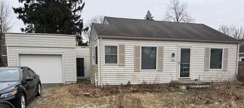 2931 Shady Ln, Ann Arbor, MI 48104