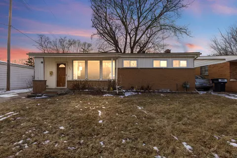 19185 Beaverland St, Detroit, MI 48219