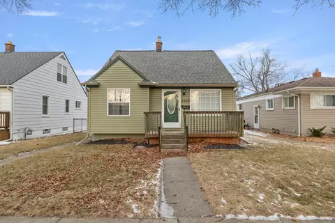 3108 Charles St, Trenton, MI 48183
