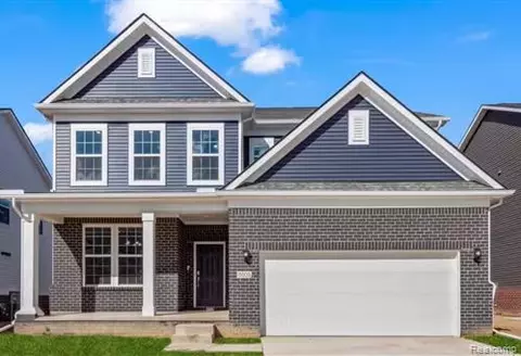5005 Shoreham Cir, Independence, MI 48346