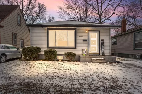 2115 Buckingham Ave, Lincoln Park, MI 48146