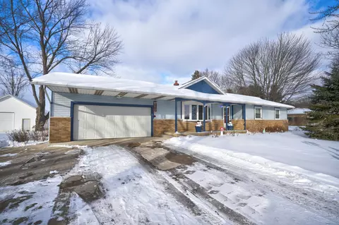5218 Field Rd, Vienna, MI 48420