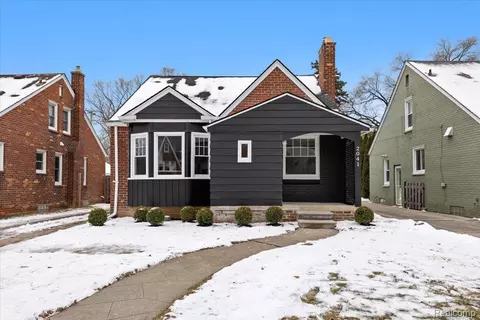 2041 Anita Ave, Grosse Pointe Woods, MI 48236