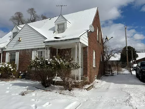 20024 Meyers Rd, Detroit, MI 48235