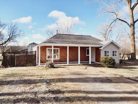 4098 E Carpenter Rd, Flint, MI 48506