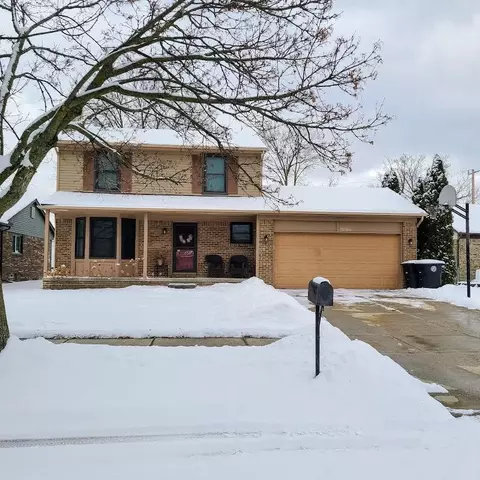 35983 Elmira St, Livonia, MI 48150