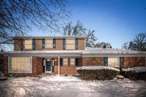 41546 Ladywood, Northville, MI 48168