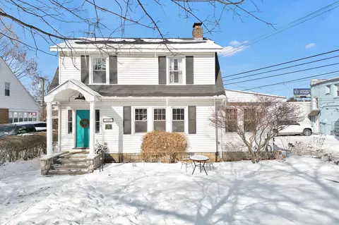 156 W Maplehurst St, Ferndale, MI 48220