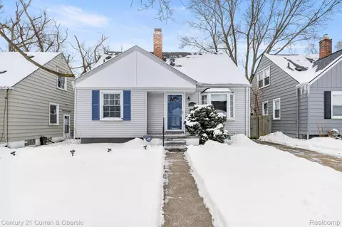 2104 Brockton Ave, Royal Oak, MI 48067
