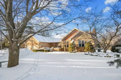 6572 Gotfredson Rd, Plymouth, MI 48170