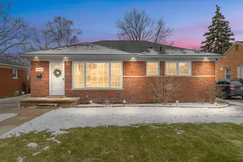 1606 Genesee Dr, Royal Oak, MI 48073