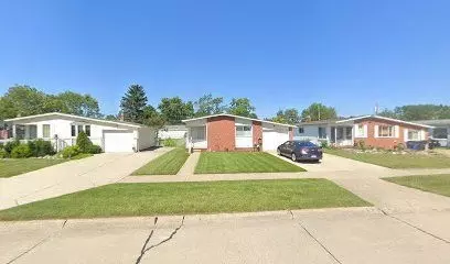 656 S Hawthorne St, Westland, MI 48186