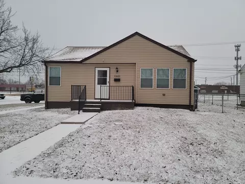 13631 Callender St, Southgate, MI 48195