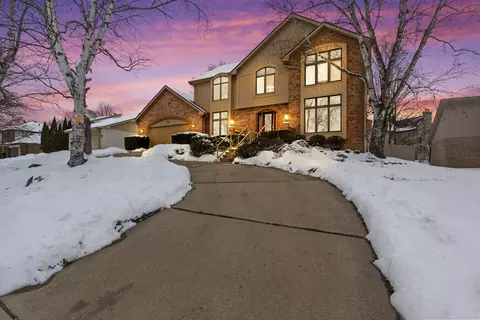 6206 Timberwood N, West Bloomfield, MI 48322