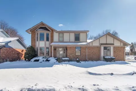 13916 Diversion Dr, Sterling Heights, MI 48313