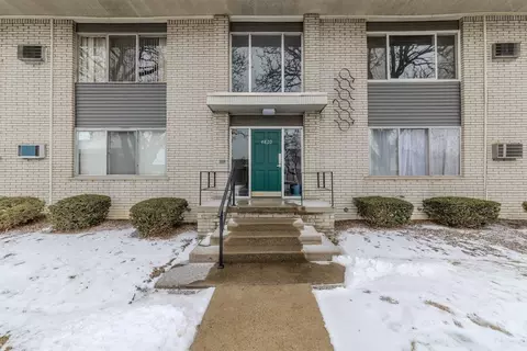 4820 Briarwood Ave #E4, Royal Oak, MI 48073