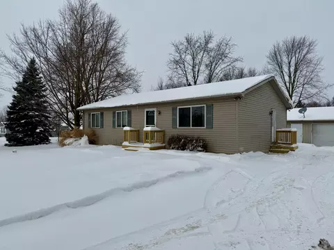 1672 W Oregon St, Mayfield, MI 48446
