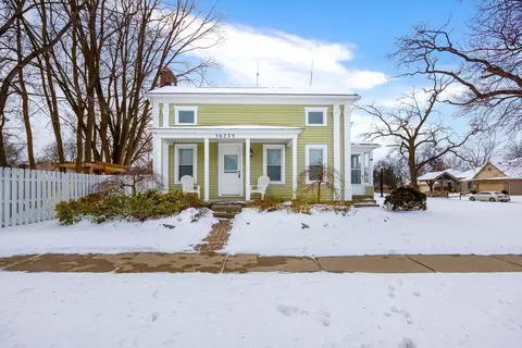 36235 7 Mile Rd, Livonia, MI 48152