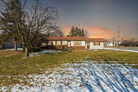 6183 Burroughs Ave, Sterling Heights, MI 48314