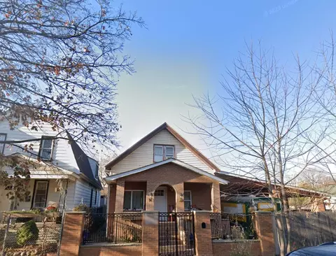 5227 Chopin St, Detroit, MI 48210