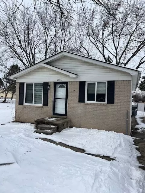 20931 Vermander Ave, Clinton Township, MI 48035